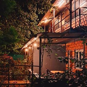 Green Hills Farm And Guest House